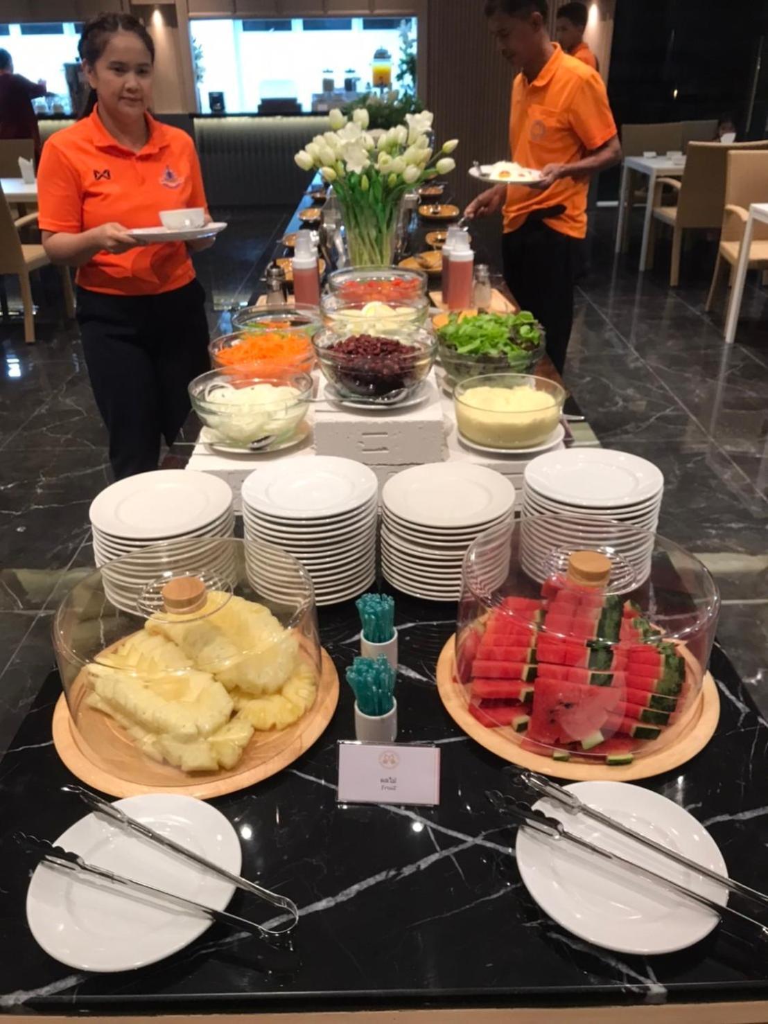 Mayflower Grande Suite Hotel ピサヌローク エクステリア 写真